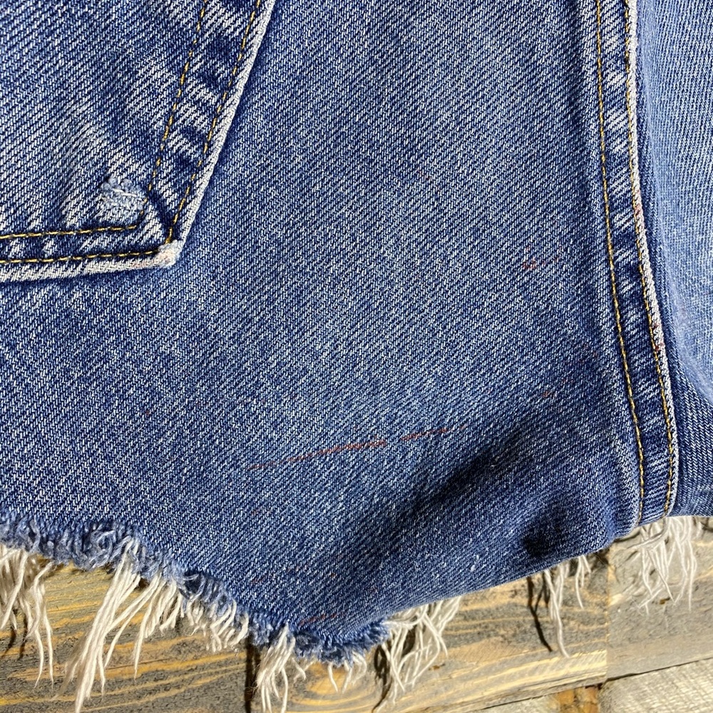 Levi high waist shorts - Picture 6 of 10